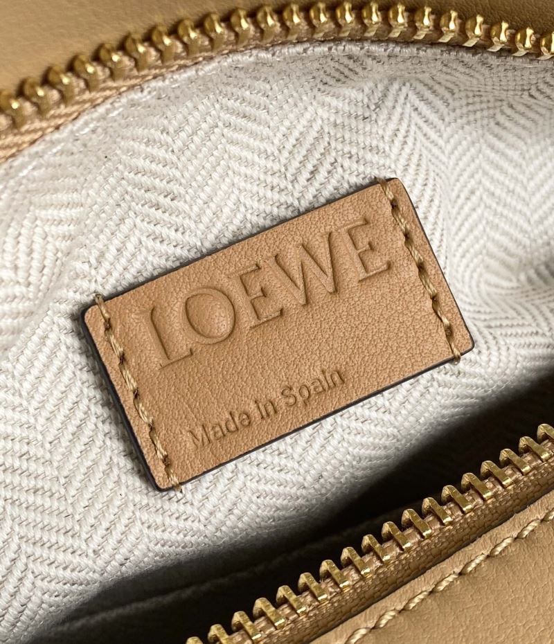 Loewe Puzzle Bags